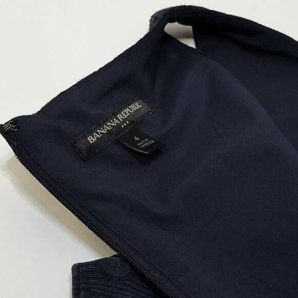 Banana Republic Jacquard Sheath Dress Size 4 Sleeveless Knee Length Lined Navy - Picture 3 of 14